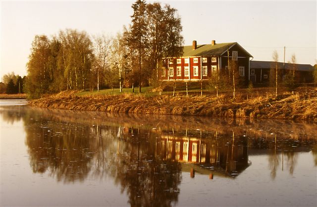 This picture is from Ylistaro, a red house on bank